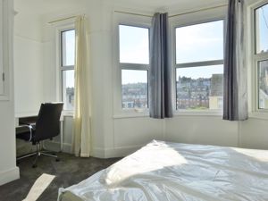 Photo 30- click for photo gallery